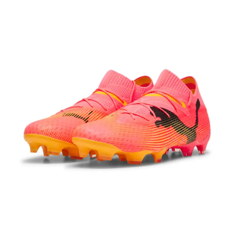 Merchandise image showing PUMA Future 7 Ultimate FG/AG (Pink/Orange) through a main perspective