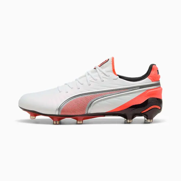 Shopping reference image featuring Puma King Ultimate FG AG 'Untamed Pack' from the main perspective
