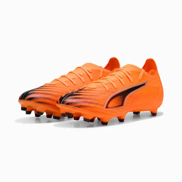 Gallery merchandising image highlighting Puma Ultra 6 Match FG/AG Hot Pursuit Pack